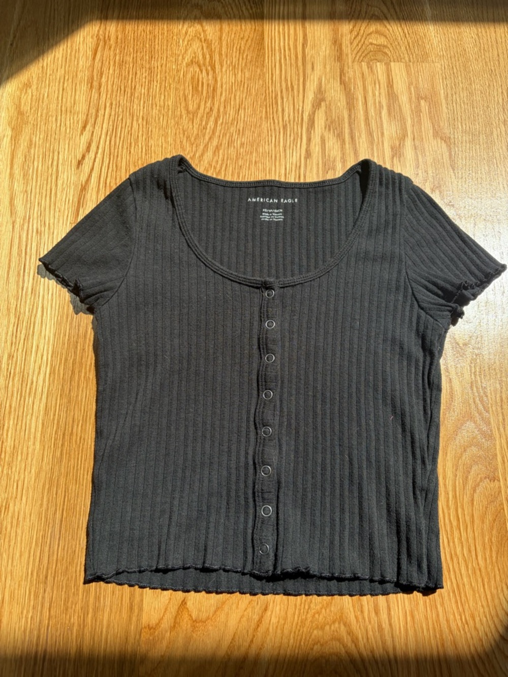 American Eagle Outfitters Black Ribbed Short-Sleeve Button Front Top